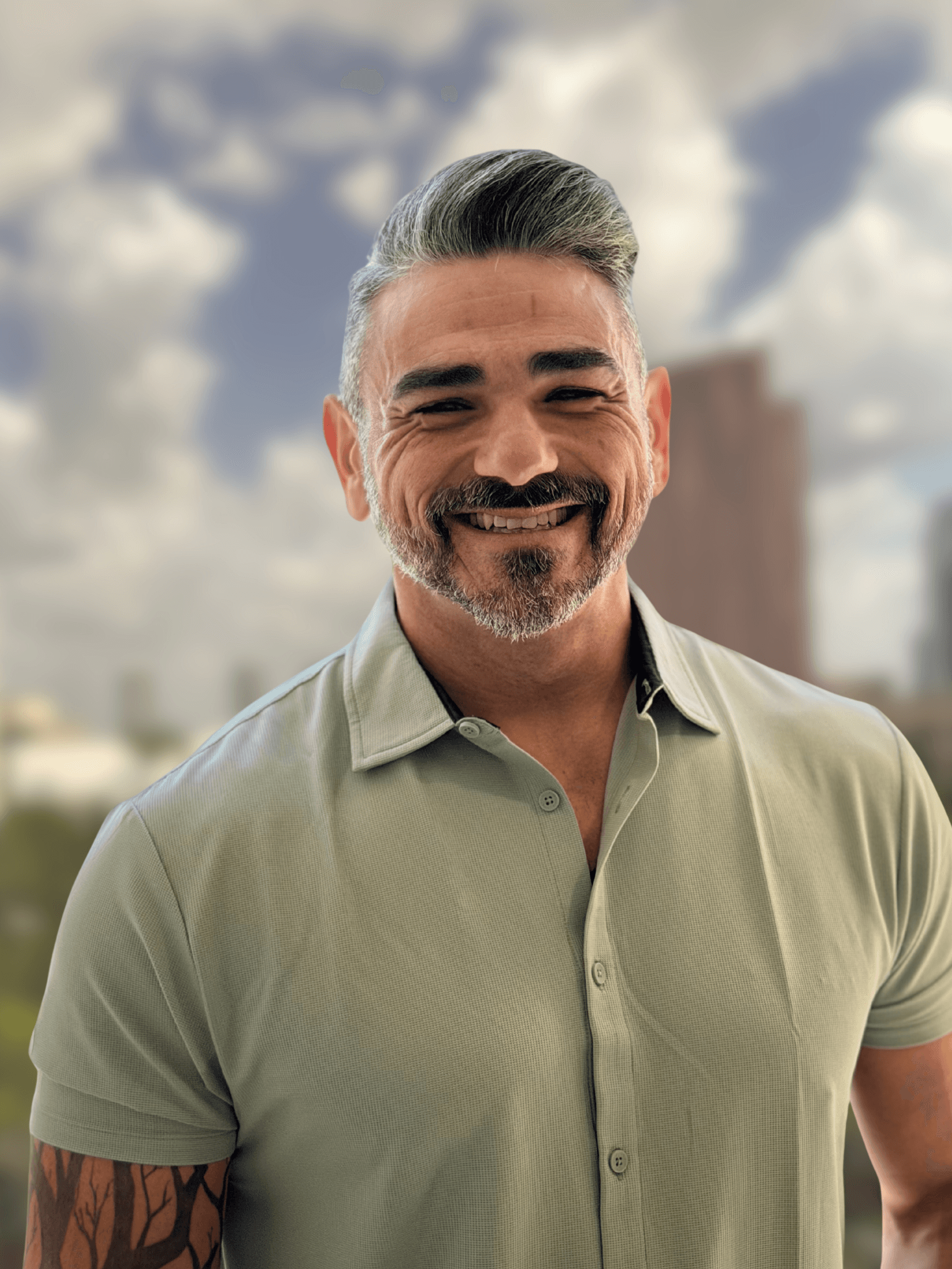 Luis Nunez, Contract Advisor